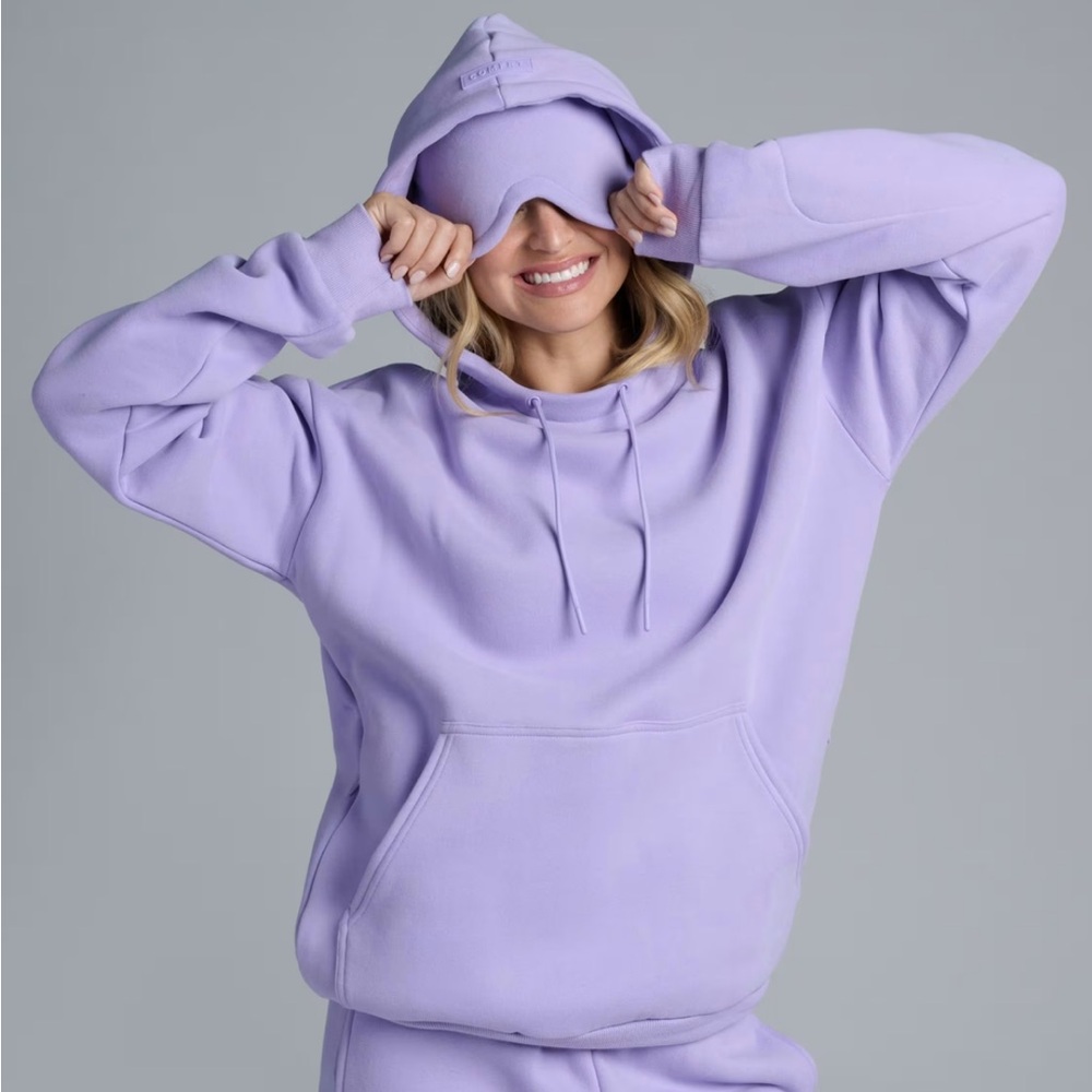 New Women’s Comfrt Lavender Hoodie Sweatshirt - Relaxed Pullover